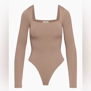 Aritzia Contour Squareneck Bodysuit